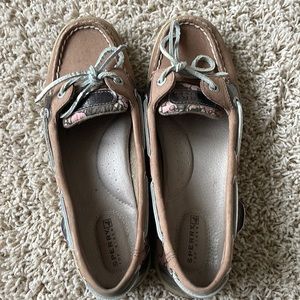 Sperry top slider size 7.5